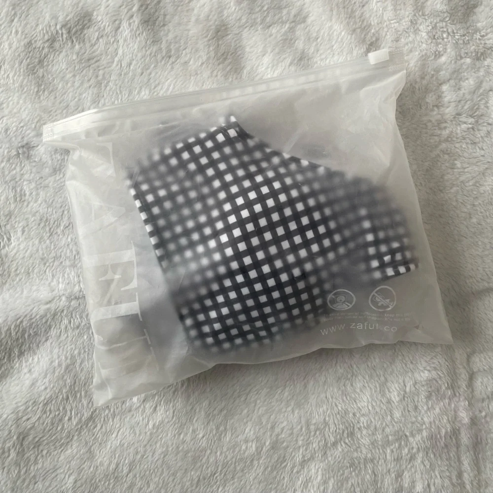 NWT Zaful Tie Front Monochrome Gingham Bikini Set size small